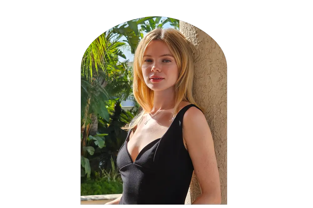 Image of a model with Pierre Lorren jewelry