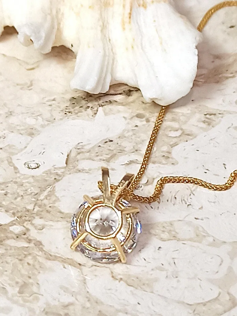 1.5ct Solid 18k Gold Diamond Solitaire Pendant Round Shape Necklace Delicate Bridal Necklace Yellow Gold Pendant Handmade Jewelry Bride to Be