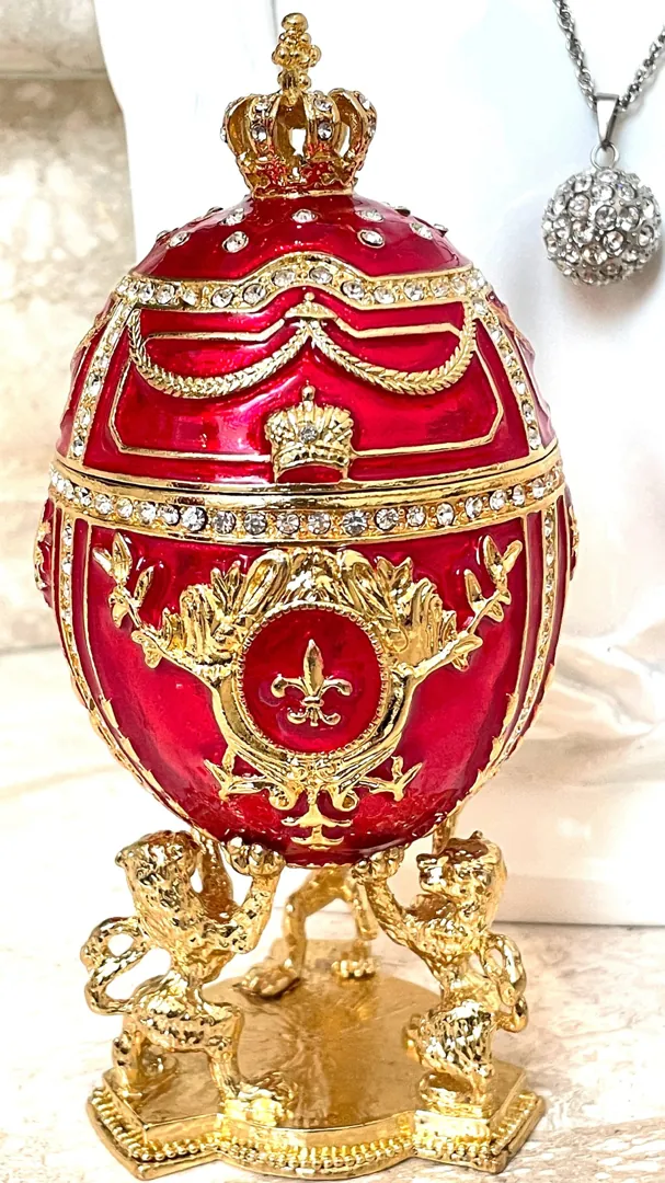 Gold Faberge style egg and Faberge Egg Pendant gift for her. Silver Pendant Necklace, HANDMADE Easter Egg, Fabergé Egg Trinket box, Christmas gift.