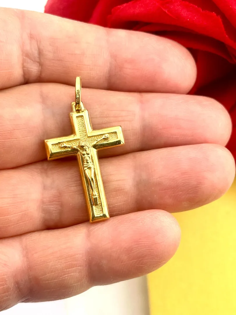 Solid 18k Gold Cross Jesus Cross Pendant Handmade Cross Necklace Christian Mother Gift Crucifix Cross for Dad Unisex 18kt Cross 0.70