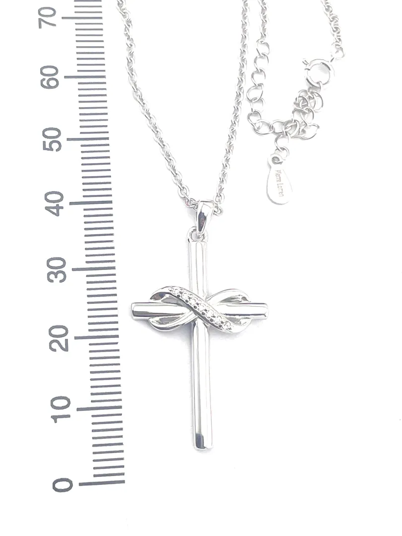 Designer Diamond Cross Pendant 18k Gold Diamond Cross Necklace Christian Mother's Day Gift Crucifix Cross for Mom Cross for Women Unique