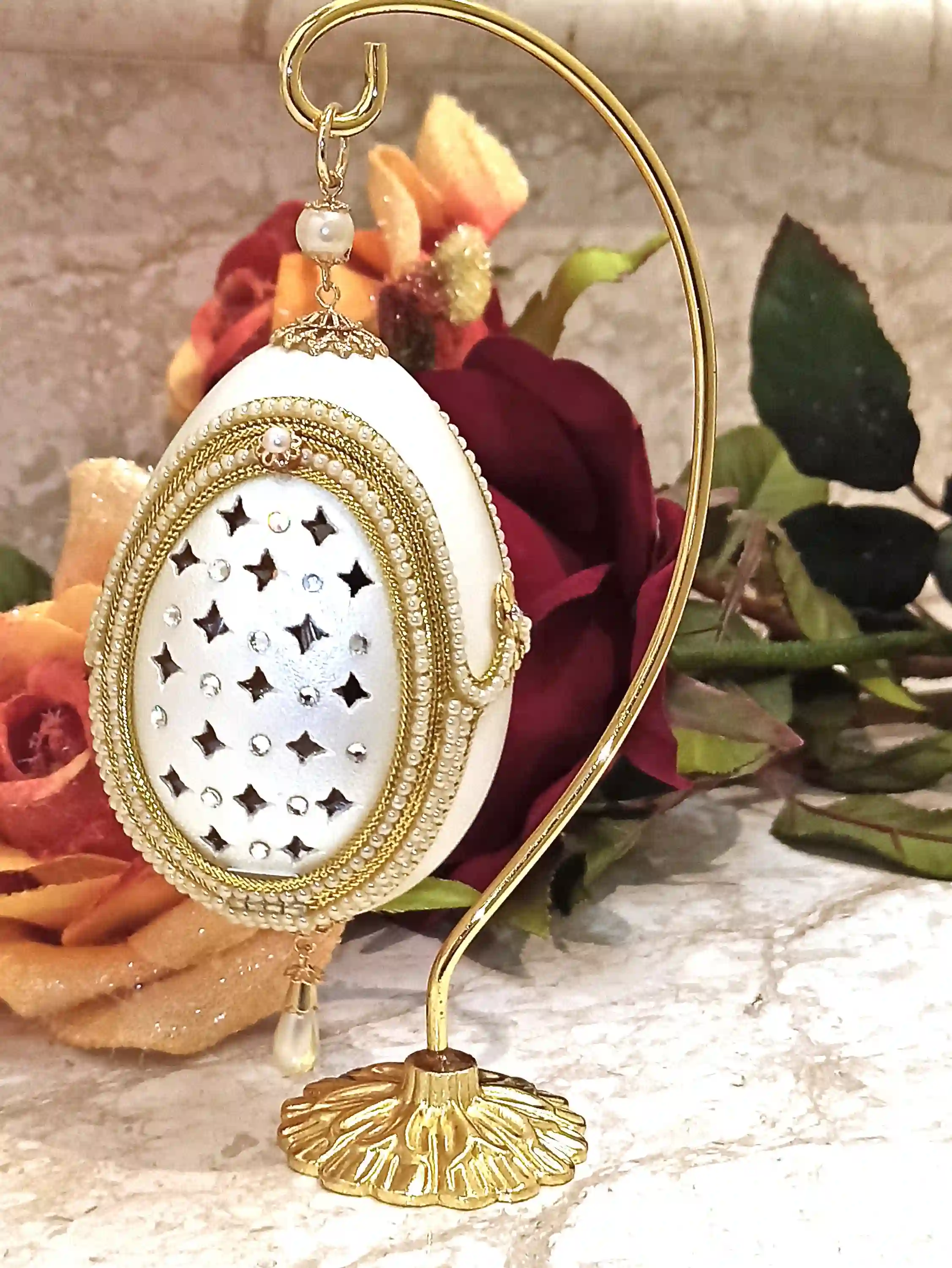 FABERGE style Wedding egg Faberge egg FABERGE Wedding bride and groom White Russian egg style Faberge egg/Vintage Faberge egg wedding gift 