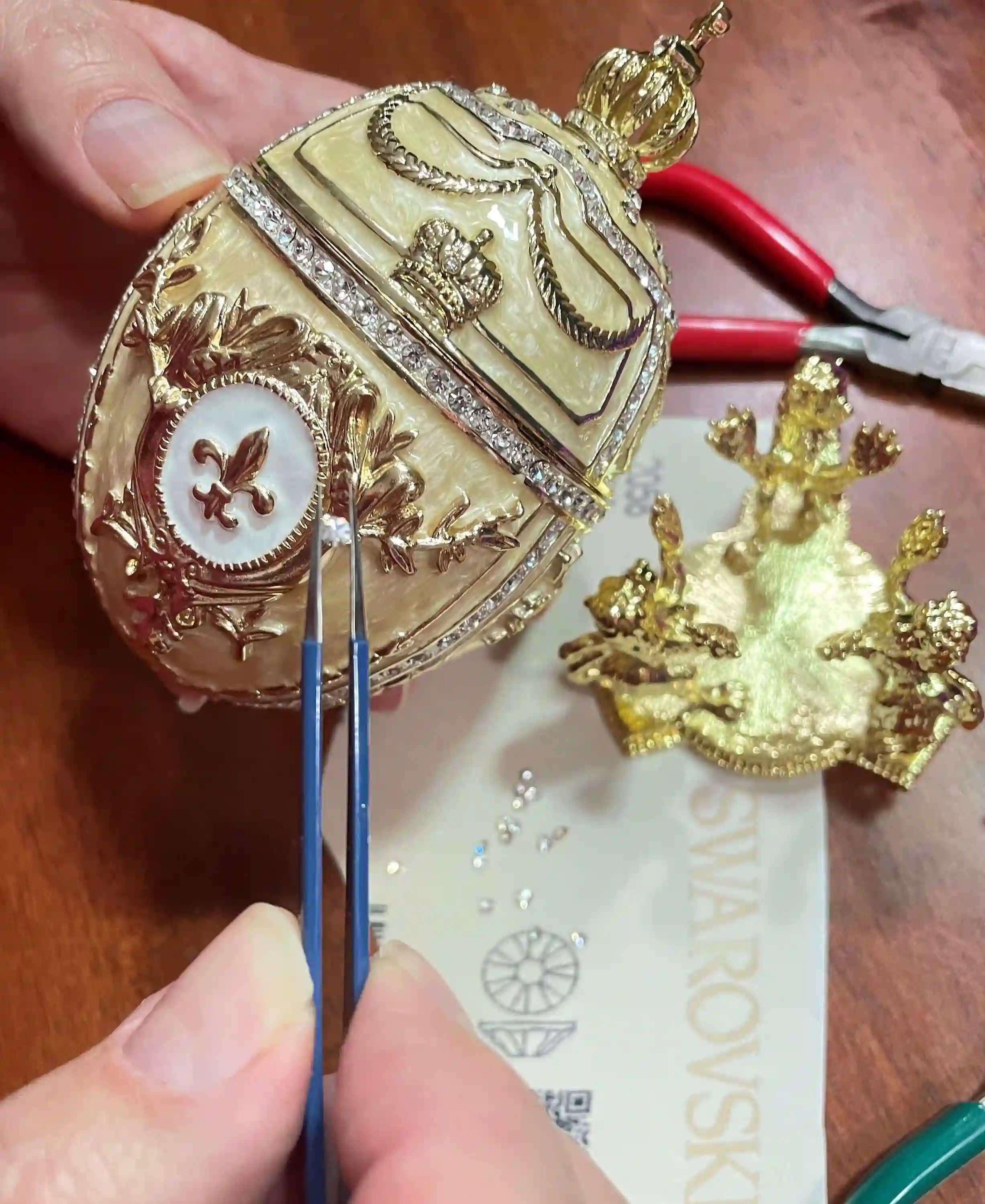 Designer 5* Faberge-Style egg Beige Jewelry Box Faberge Egg Bride Trinket Wedding gift for couple Unique Faberge egg Austrian Crystal HANDSET 5ct 
