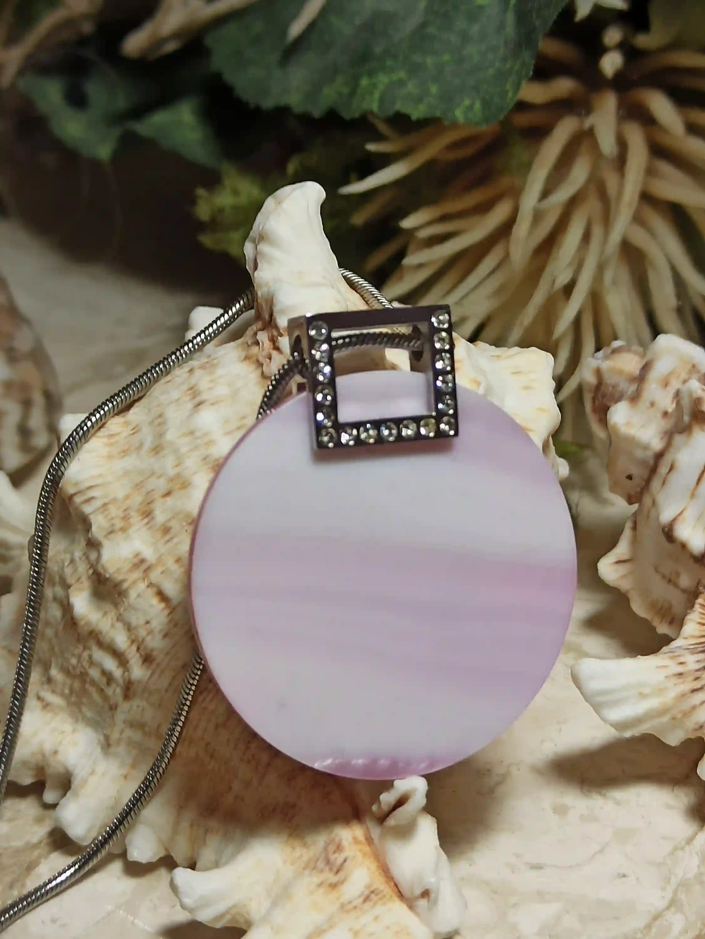 Silver Mother of Pearl Swarovski Necklace Pendant Jewelry/Pink Jewelry Mother of Pearl Necklace Pendant/Silver Necklace Gemstone Jewelry Her 