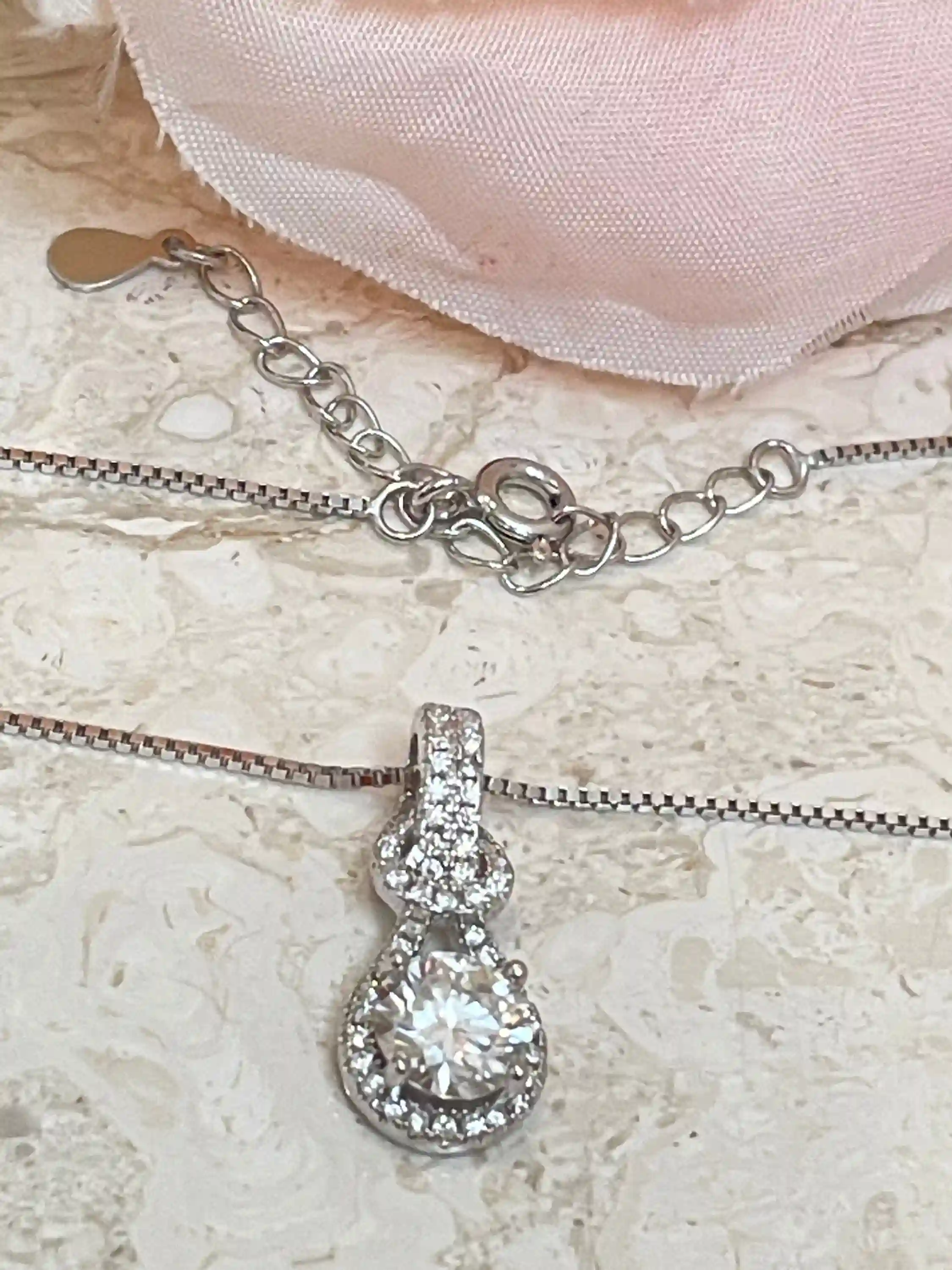 1.25 carat Valentines day gift for wife Statement Necklace Round Cut Diamond Solitaire Lab Diamond Pendant mosanite VVS1 DIAMOND Spouse gift 