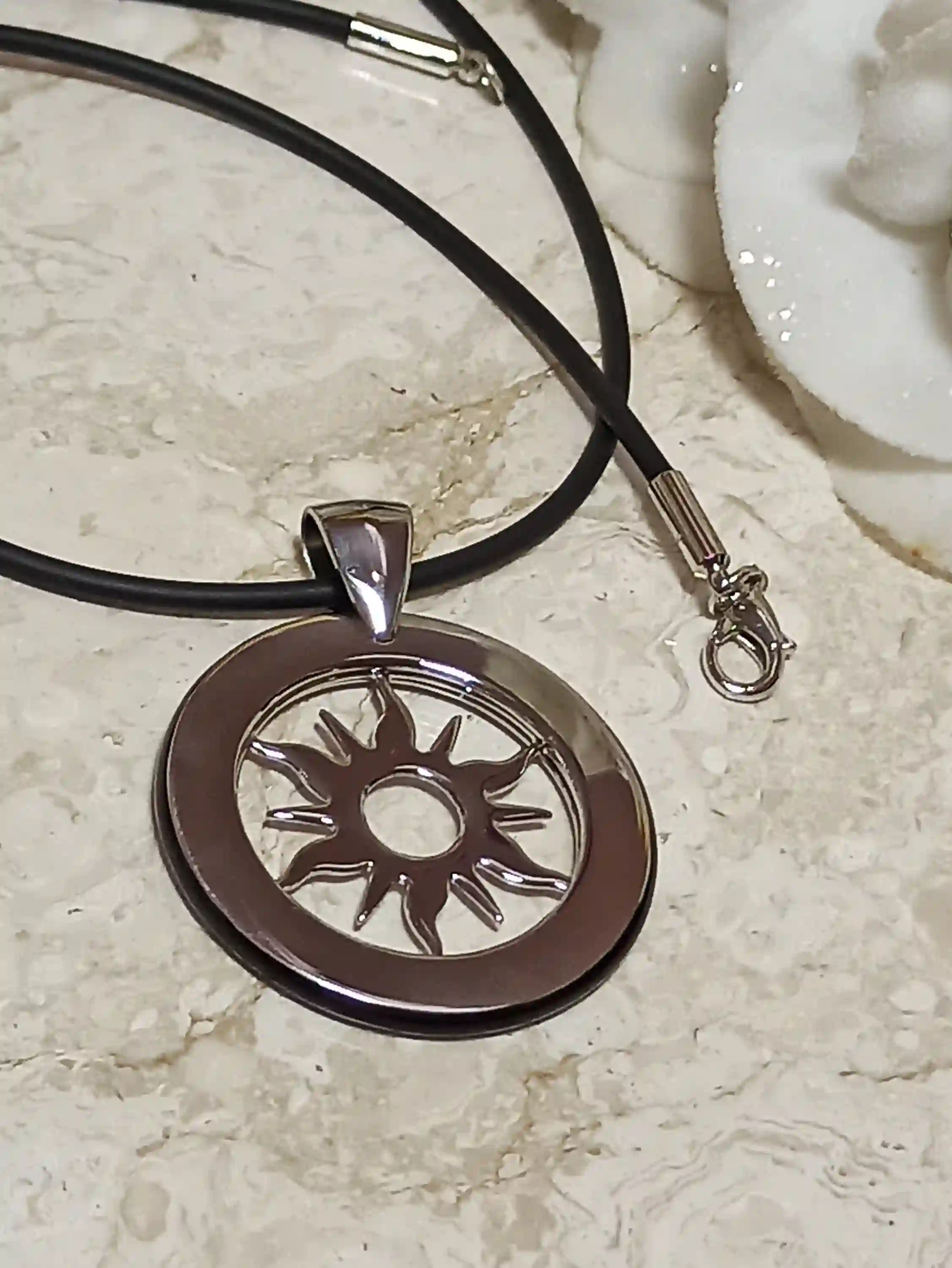 Silver Sun Necklace/Sun Solar Necklace Pendant Viking Norse Jewelry Sun Wheel of Life Sign Celtic Symbol Pagan Necklace Handmade Design 