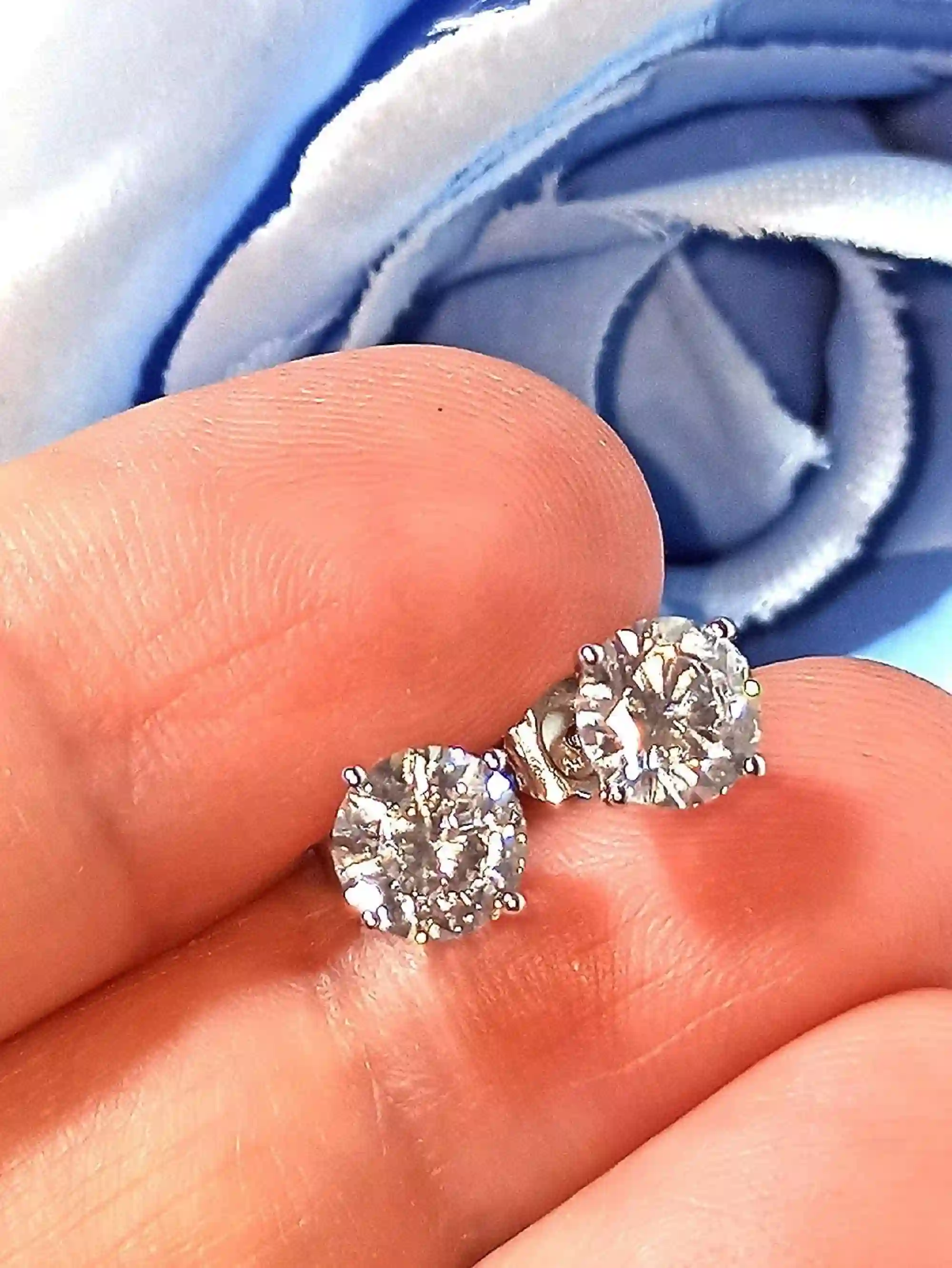 Round Cut diamond Earrings, White Gold Earrings diamond Jewelry, Bridal Earrings, Round Diamond Studs, Minimalist Earrings, Gifts for women 