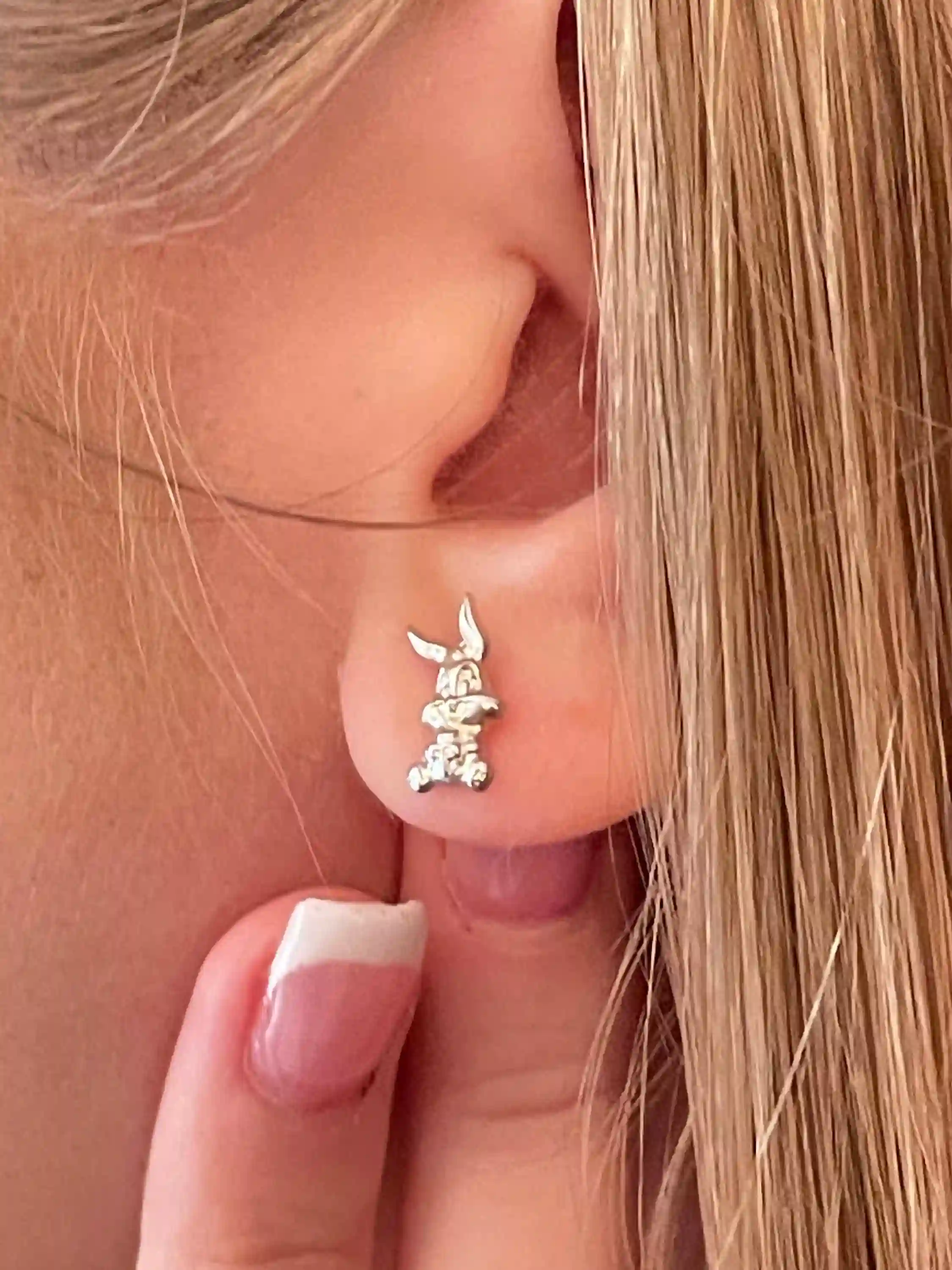 Bugs Bunny Earrings - Bugs Bunny Jewelry - Original Warner Bros -Looney Tunes Earrings - SOLID 18k GOLD - Rabbit Earrings - Rabbit Jewellery 