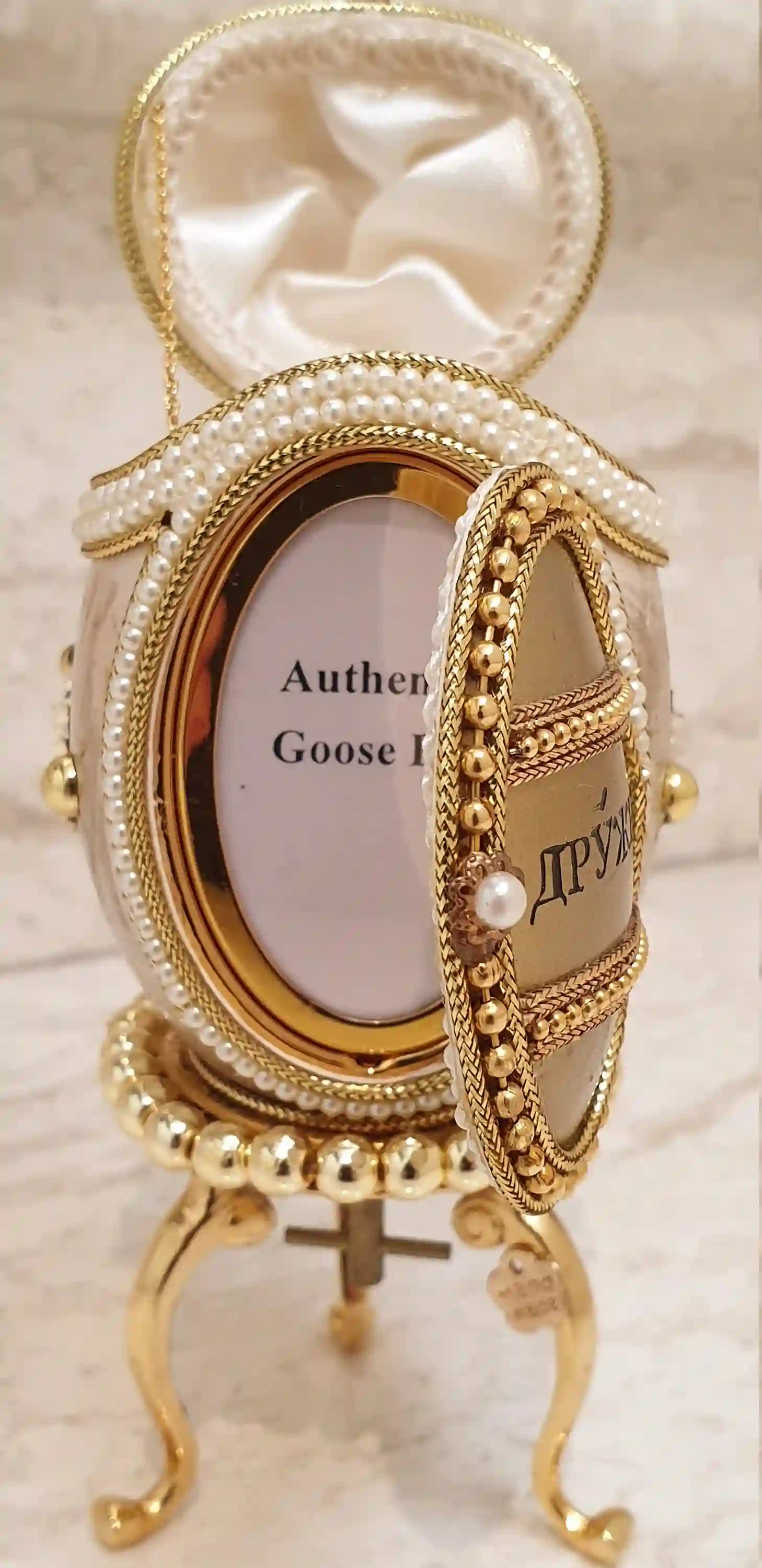 Forever Friends Gift Egg Faberge style ONLYONE 24k Faberge VINTAGE Wreath Faberge Music Box Fabrege Trinket Swarovsk Diamond 1ct Photo Frame 