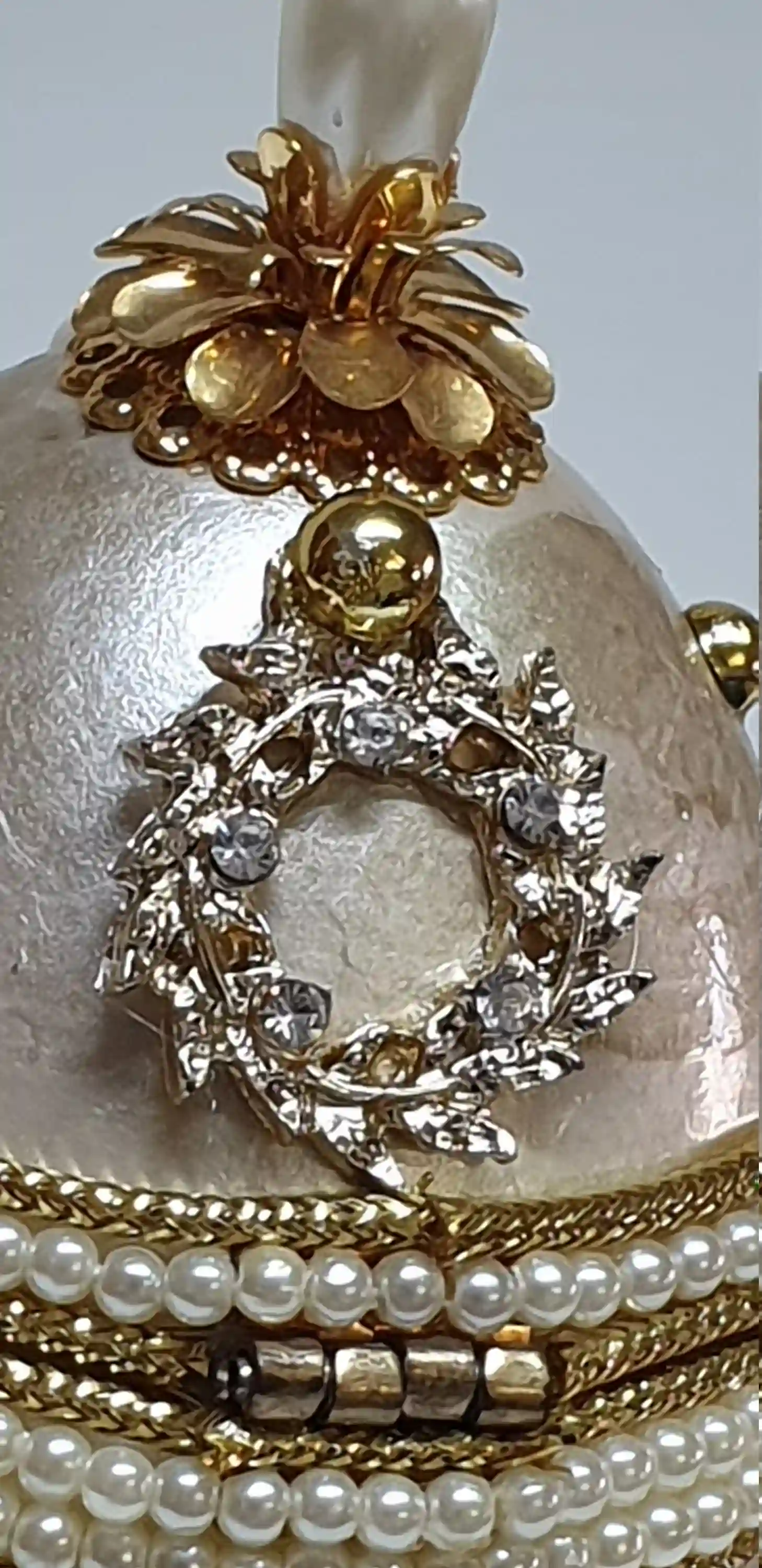 Forever Friends Gift Egg Faberge style ONLYONE 24k Faberge VINTAGE Wreath Faberge Music Box Fabrege Trinket Swarovsk Diamond 1ct Photo Frame 
