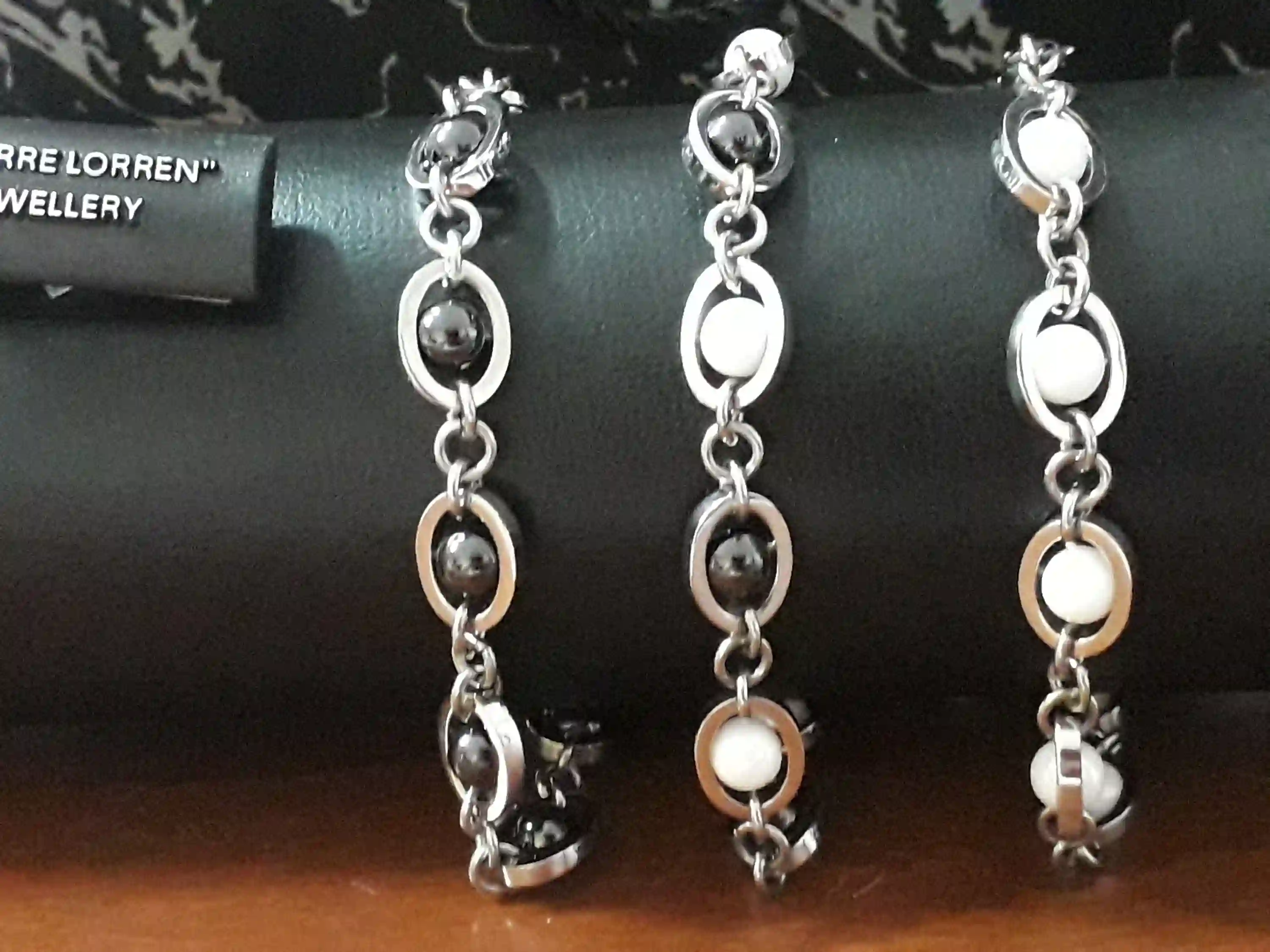 Silver Pearl bracelet for women gifts for mom neckalce pendant TARNISH FREE silver jewelry adjustable length, hand made shiny silver steel 