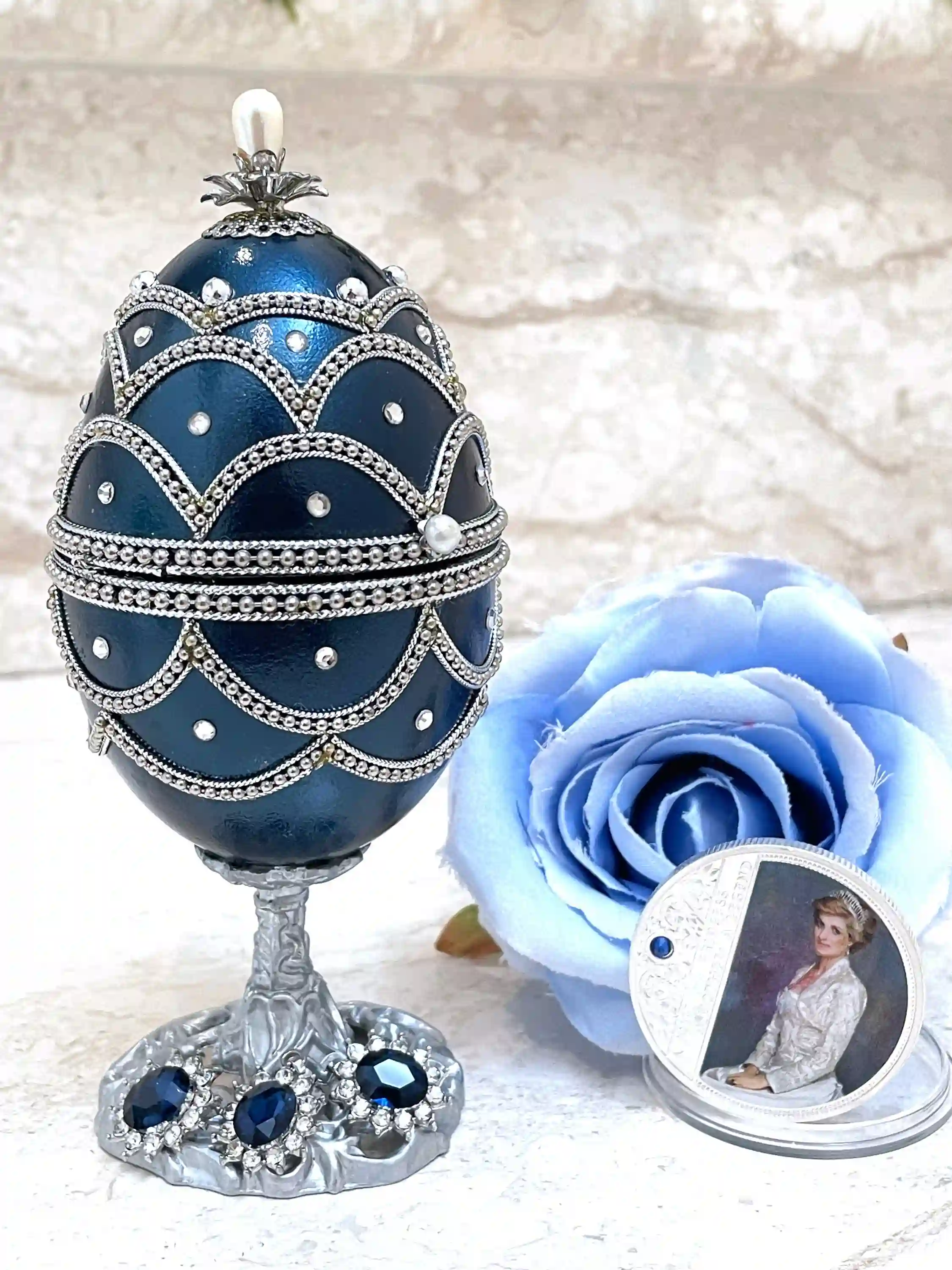 1981 Princess Of Wales Faberge egg Decorative boxes Faberge Egg Jewelry box + Silver Tiara + Princess Diana Spencer Collectible Coin 