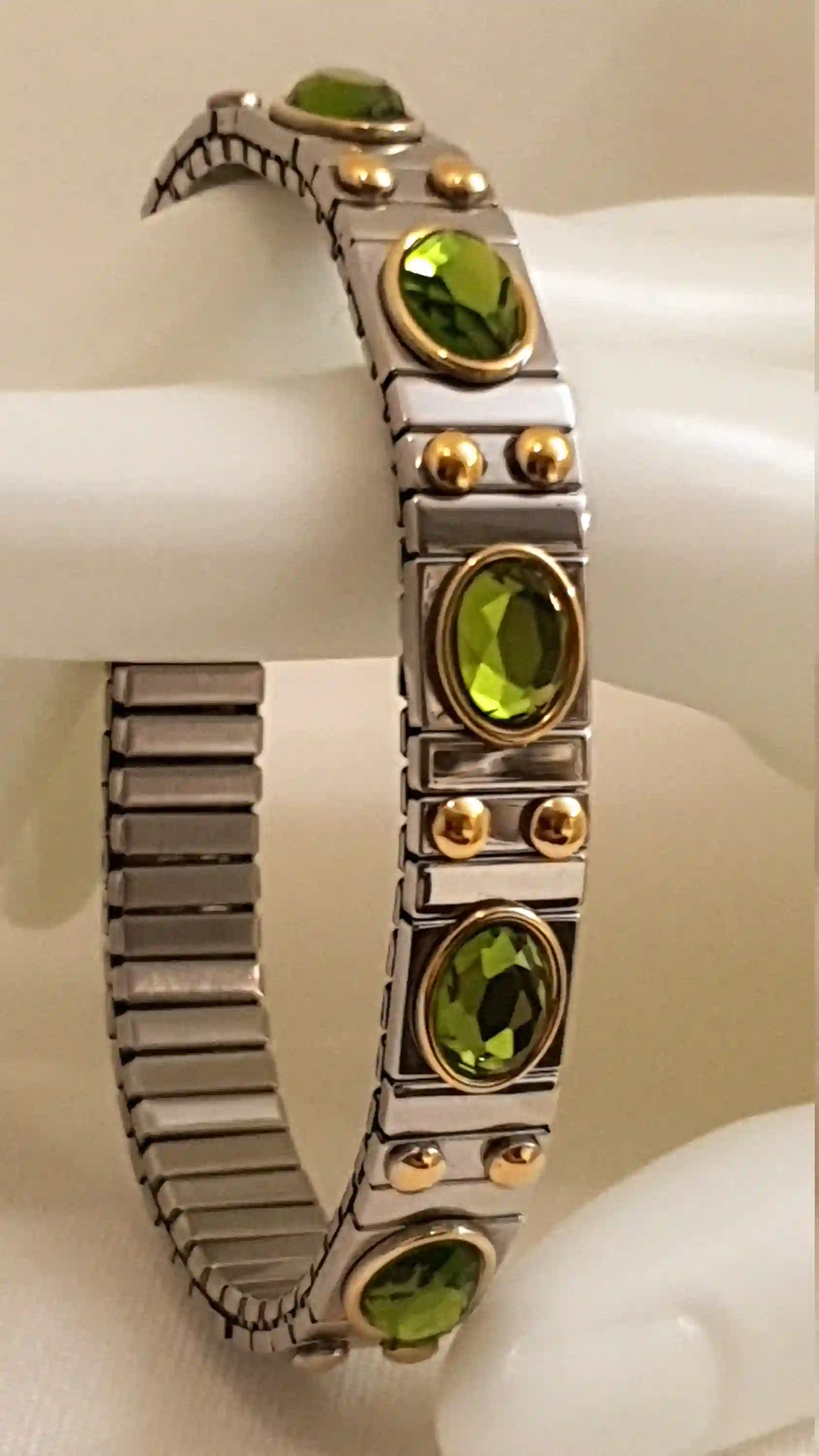 PERIDOT Crystal Bracelet/Green SWAROVSKI Crystal Jewelry/ August Birthstone Bracelet /Peridot Jewelry Crystal Gifts for women/HANDMADE Gifts 