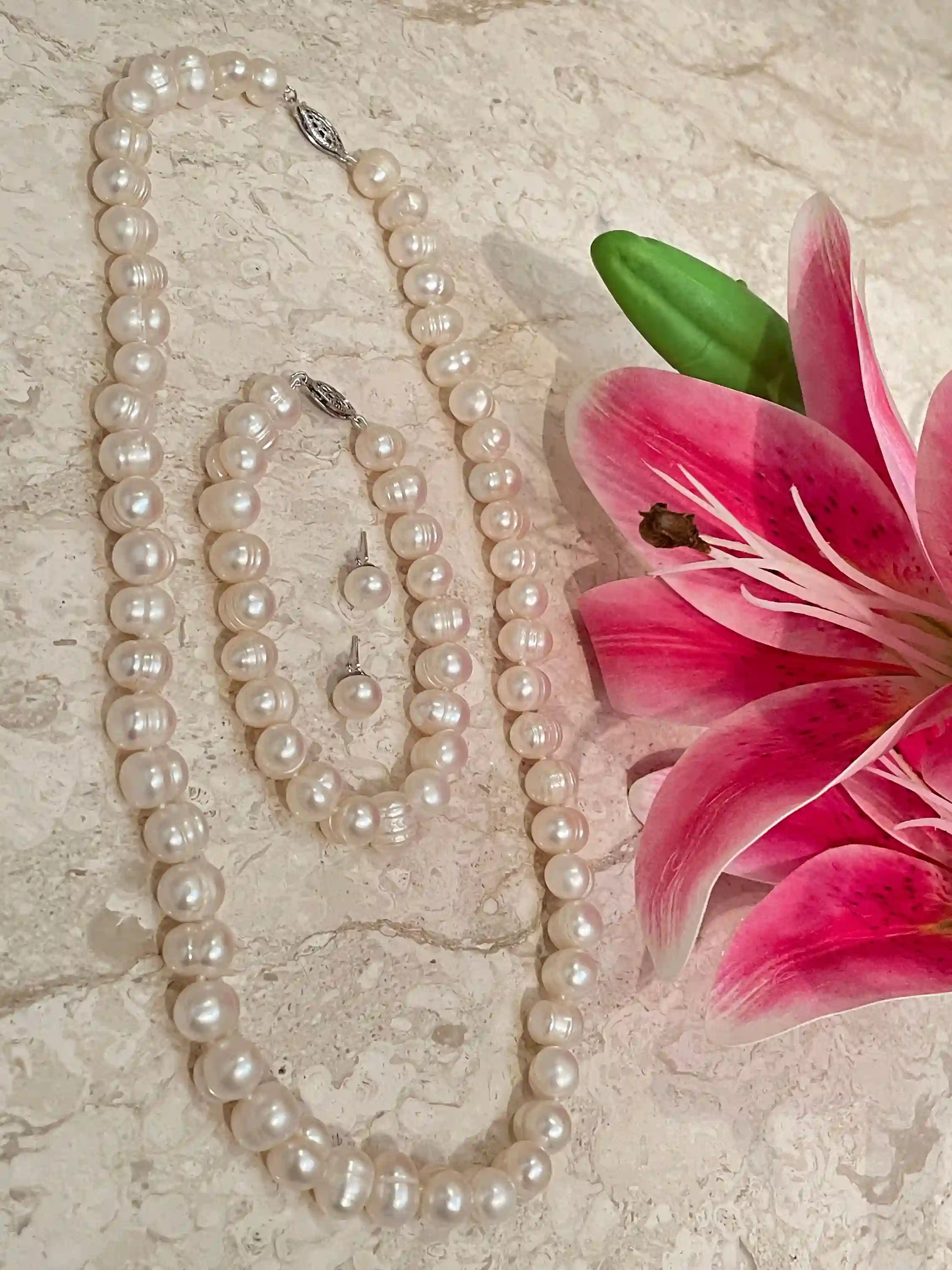 Japanese Akoya Pearl Necklace SET High Luster Cultured 8.0- 8.5mm 18
