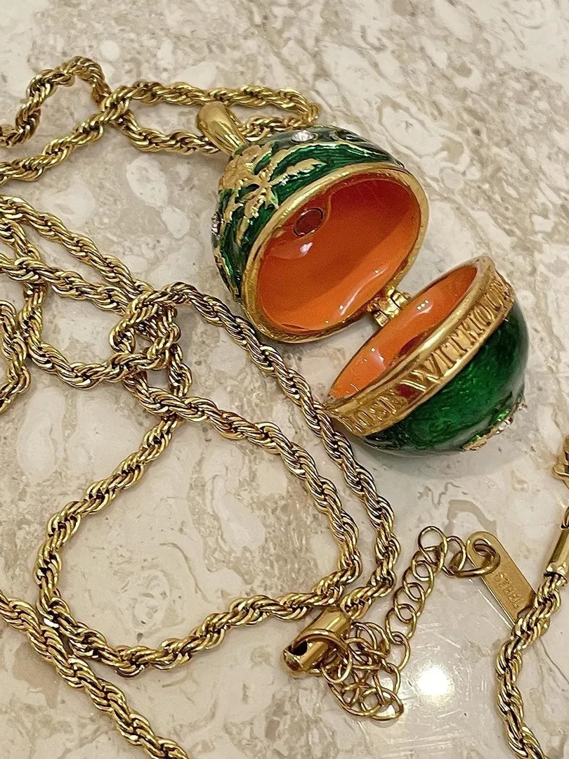 Faberge Egg Music, Gift for Couple, Faberge Egg Bridal Shower Gift, Faberge Egg Parents Anniversary, Couple Wedding Gift, Faberge Trinket Box.
