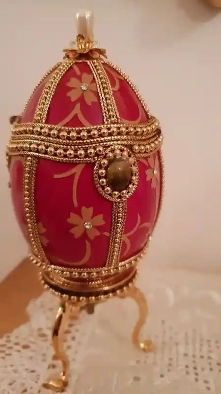 Vintage Red FABERGE-Style egg Imperial jeweled egg Faberge egg style 24ktGold Jewel box MUSICAL Faberge egg Musical trinket egg HANDCARVED present 