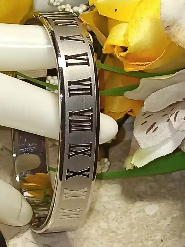 Roman Numberal Bracelet SILVER/Roman Numeral Bangle Bracelet/Roman Bracelet/Birthday Bracelet Gift for women/Roman Numeral Jewelry Her Gift 