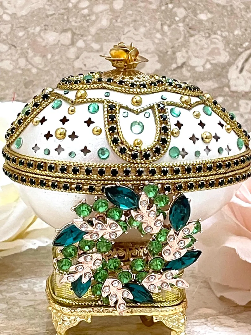 UNIQUE Faberge Egg Style 24k EMERALD Olive Wreath Engagement Ornament Proposal Ring Box Gift for Her Fabergé Egg Engagement Gift Fiance Wife