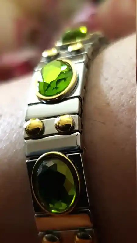 Green bracelet bangle silver stone bracelet bridesmaids / Peridot Swarovski gemstone bracelet birthstone bangle /August birthstone jewelry/ 