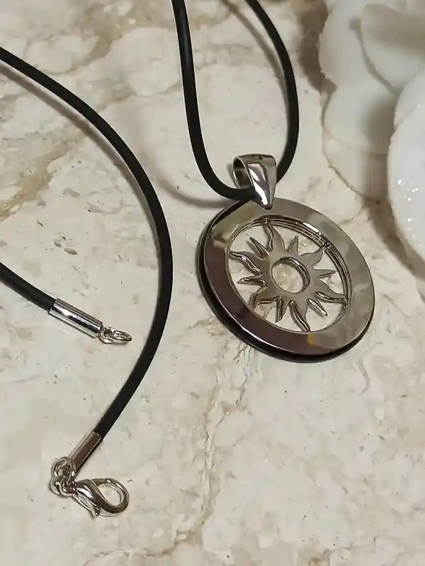 Vergina Sun Pendant SILVER Star Necklace/ Ancient Greek Jewelry Athena Vergina Sun Necklace Symbol of Alexander the Great Macedonian Shield 