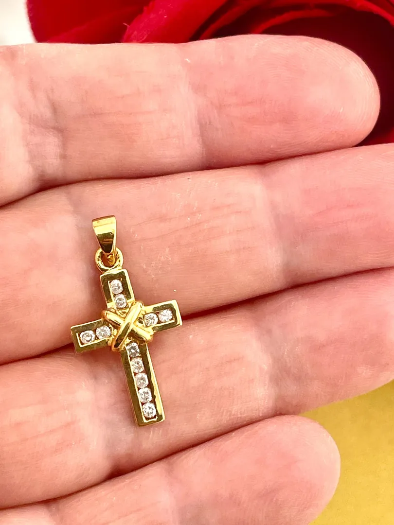 18k Yellow Gold Cross Pendant Solid 18kt GOLD Cross Necklace Christian Mother gift Crucifix Cross for Women Cross for Graduation Daughter
