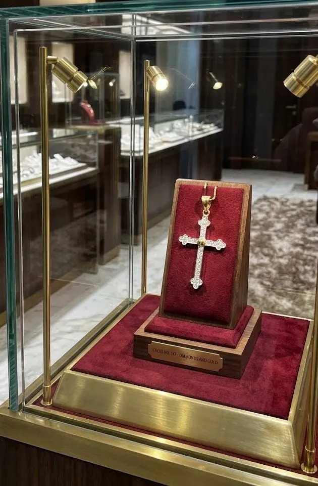 18k Yellow Gold Cross Pendant Solid 18kt Gold Cross Necklace Christian Mother Gift Crucifix Cross for Women Cross for Graduation Daughter