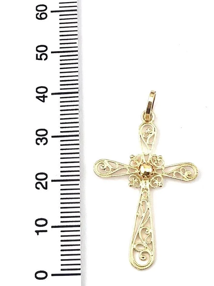 Solid 18k gold filigree cross pendant, handmade cross necklace. A Christian mother gift, crucifix cross for mom, suitable for women. Measurements: 1.78