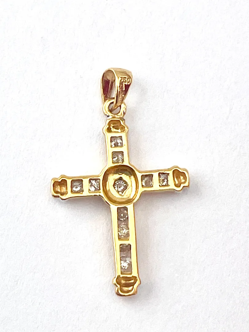 Natural Diamond Cross Pendant Solid 18kt Gold Diamond Cross Necklace Christian Father Gift Crucifix Cross for Men Cross for Graduation Son