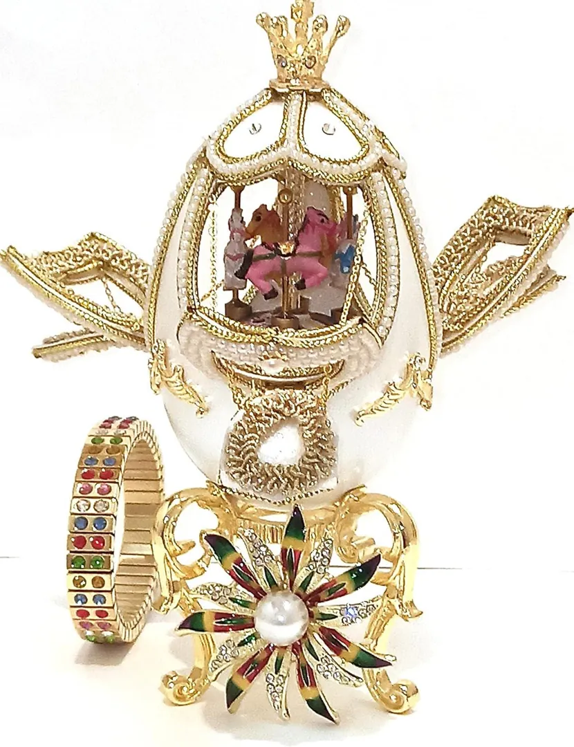 Vintage Chrysanthemum Horse Fabergé Egg Carousel Egg NATURAL Handcarved Egg Pure Gold Swarovski 2001 Wedding Day 25th Anniversary Wife Gift 2001