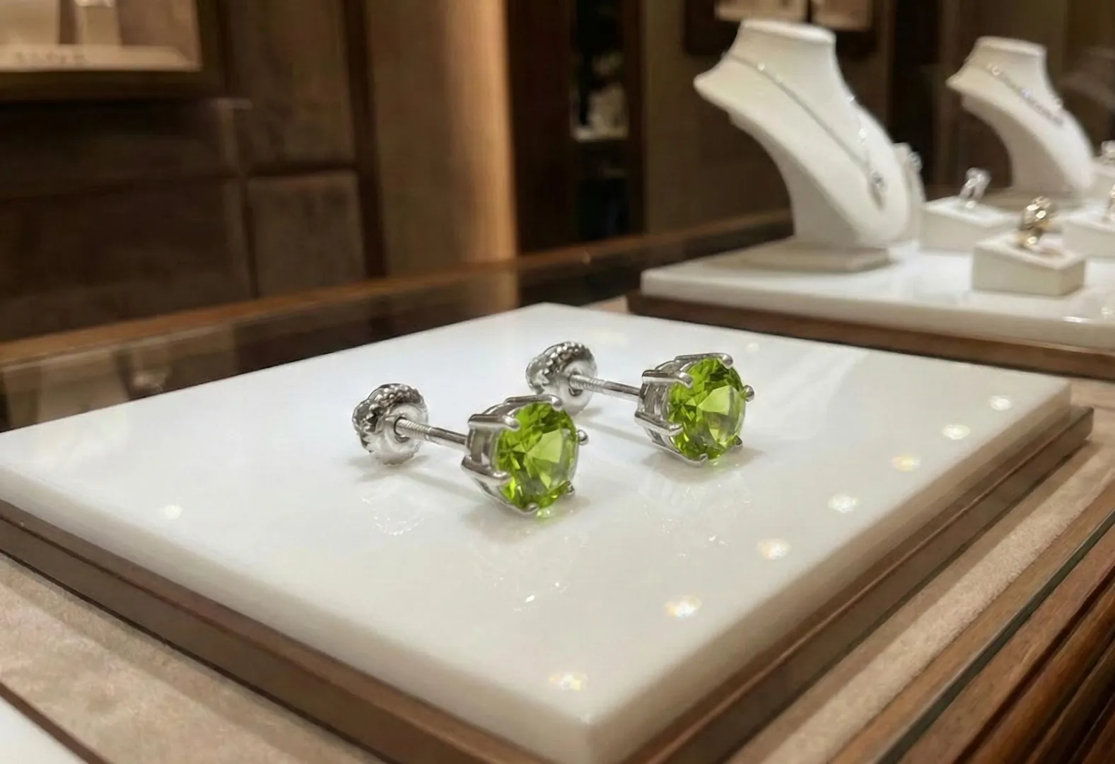 2ct Genuine Peridot Stud Earrings - Green Peridot Solitaire Gemstone Earrings - Handmade Peridot Earrings - Peridot Jewelry Handmade