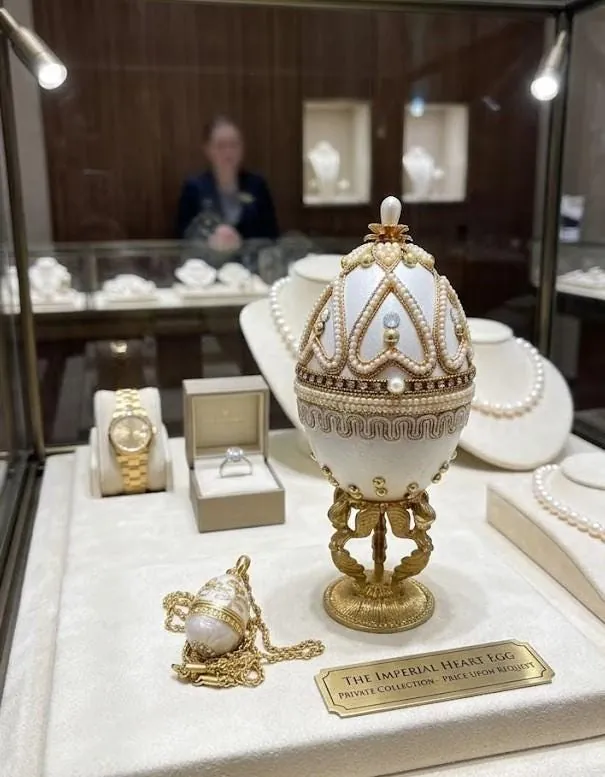 Vintage Guardian Angels Faberge Egg Music Box Real Eggshell, New Christian Mom, Austrian Crystals, Pure Gold Decor, Christianity Easter Gift.