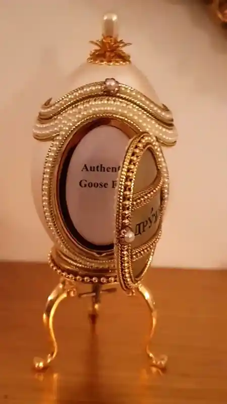 Vintage Natuaral egg Faberge egg style jewelry box/ Faberge style frame Russian Music box gift for her/ Friendship gifts for her Faberge egg 