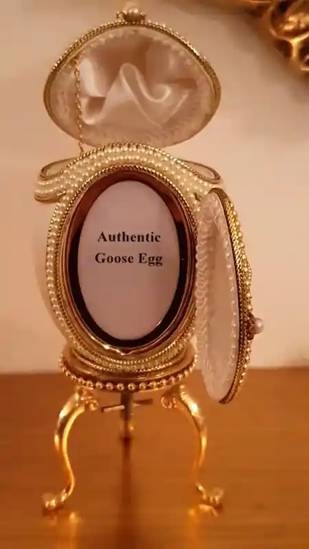 Vintage Natuaral egg Faberge egg style jewelry box/ Faberge style frame Russian Music box gift for her/ Friendship gifts for her Faberge egg 