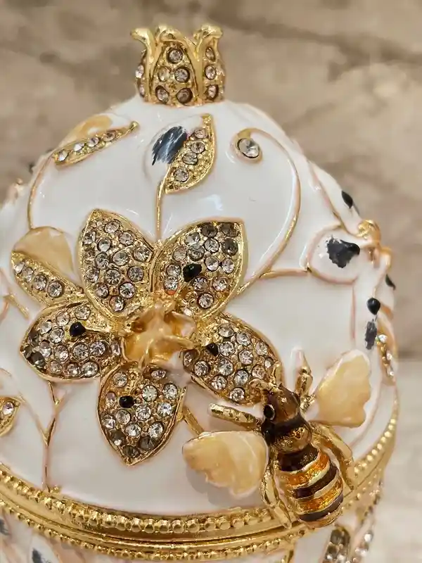Faberge Egg White Pomegranate Jewelry Box Housewarming Gift Home Decor Faberge Egg Birthday Mom Gift Box for Christmas Swarovski HANDSET 24k 