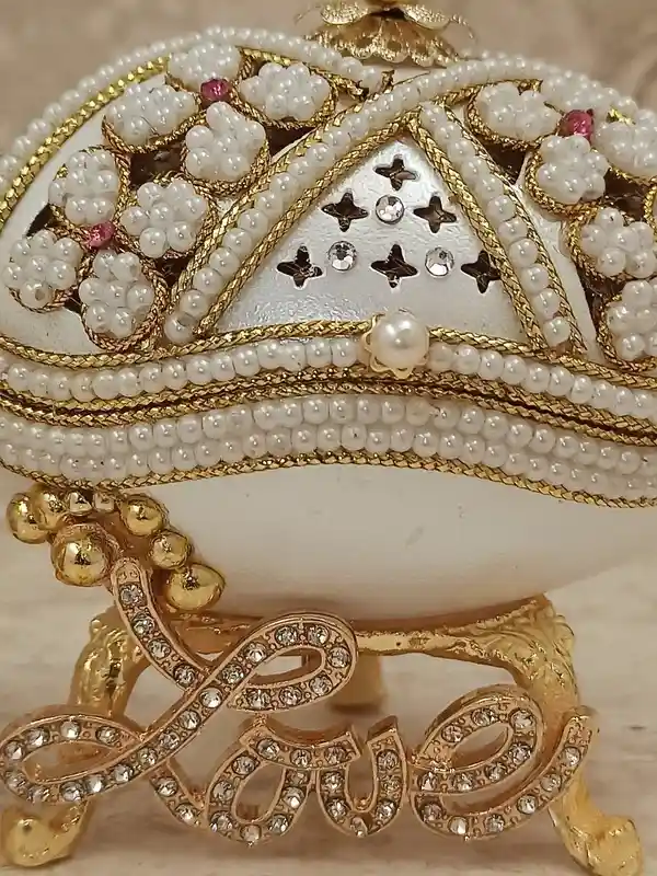 Love Trinket Luxury Gift ONE OfA Kind Pearl Jewelry box Faberge Music Natural HANDCARVED Egg 900 Pearl Austrian Crystal Diamond Bracelet 24k 