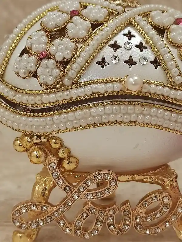 Love Trinket Luxury Gift ONE OfA Kind Pearl Jewelry box Faberge Music Natural HANDCARVED Egg 900 Pearl Austrian Crystal Diamond Bracelet 24k 