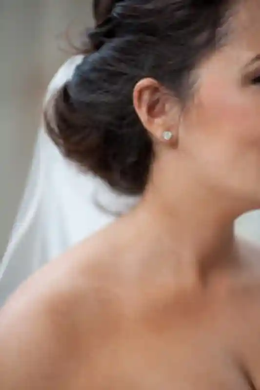 2ct Diamond Earrings Solitaire SOLID 18K GOLD Earrings White Gold Anniversary Gift Diamond Studs Solitaire Earrings Diamond Jewelry 6.5mm 