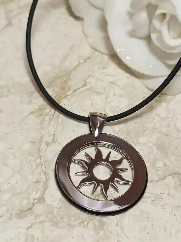 Silver Sun Necklace/Sun Solar Necklace Pendant Viking Norse Jewelry Sun Wheel of Life Sign Celtic Symbol Pagan Necklace Handmade Design 