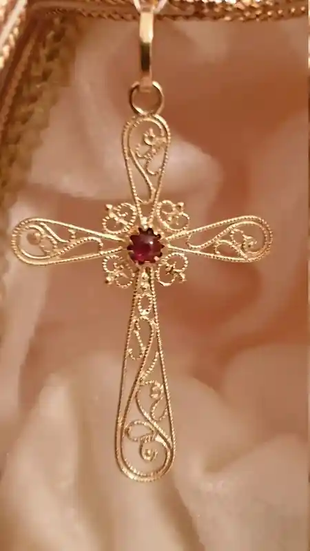 18kt Filigree Baptism Cross pendant charm SOLID GOLD Garnet/Religious Cross Charm First Communion Gift Girl 18kt gold Christian Gift HANDMDE 