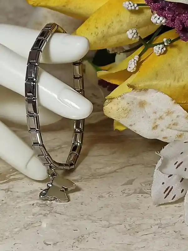 SILVER Butterfly Bracelet Swarovski DIAMOND.03ct/Butterfly Jewelry Bracelet/Butterfly Bangle Gift for Her/Butterfly Bracelet/Sister Bracelet 