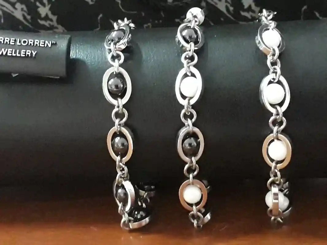 Silver Pearl bracelet for women gifts for mom neckalce pendant TARNISH FREE silver jewelry adjustable length, hand made shiny silver steel 