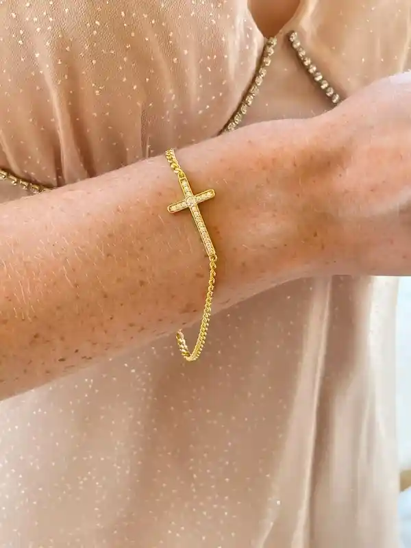 18k Gold Bracelet Cross Diamond Bracelets Religious Cross Christian Jewelry Yellow Vermeil Criss Cross Diamond bracelet Protection Jewelry 