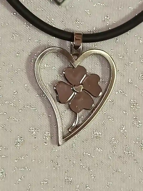 Silver Heart Forget me not Necklace Gift for women/Flower Heart Pendant/Romantic Gifts for Her/Romantic necklace gifts forgetmenot necklace 