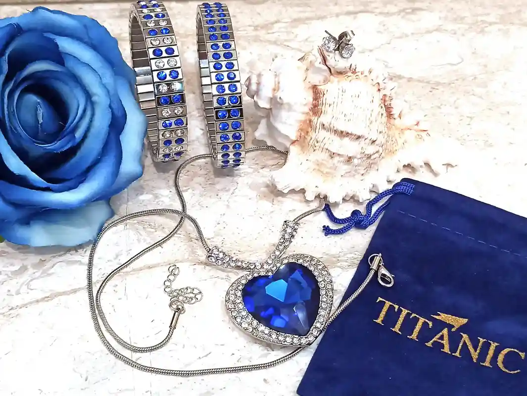 4pc SET, Heart, Silver, Blue, SAPPHIRE Pendant, Statement Necklace, Gift for her, Heart Necklace, Birthday Gift, Gift for women, Jewelry SET 