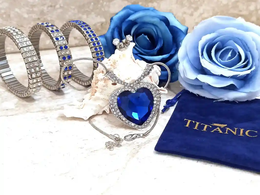 SAPPHIRE Heart, Silver Heart Necklace SET, 3 Sapphire Silver Bracelets & Silver Earrings, HANDMADE, Heart gift Idea, Her, Gift for Christmas 