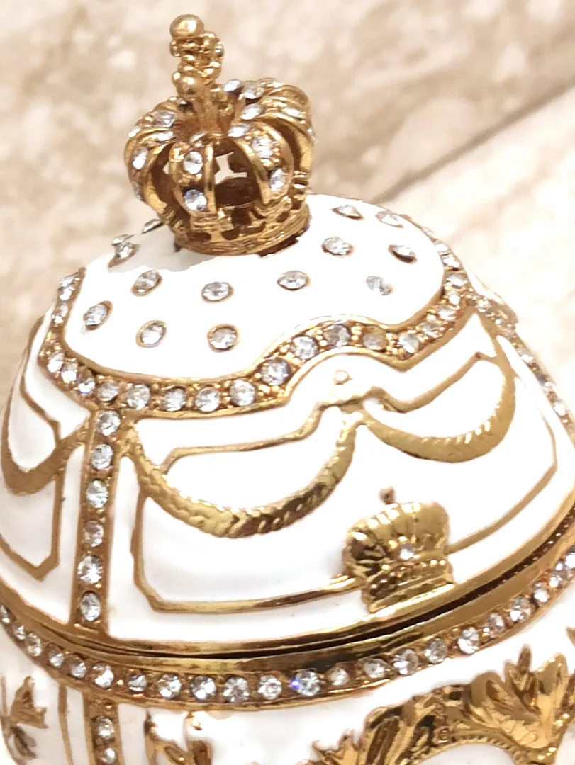 Coronation Lion Fabergé Egg Trinket Box 24kt Gold / Fabergé Collectibles / Fabergé Egg Ornament / Fabergé Egg Jewelry Boxes / Fabergé Egg Style