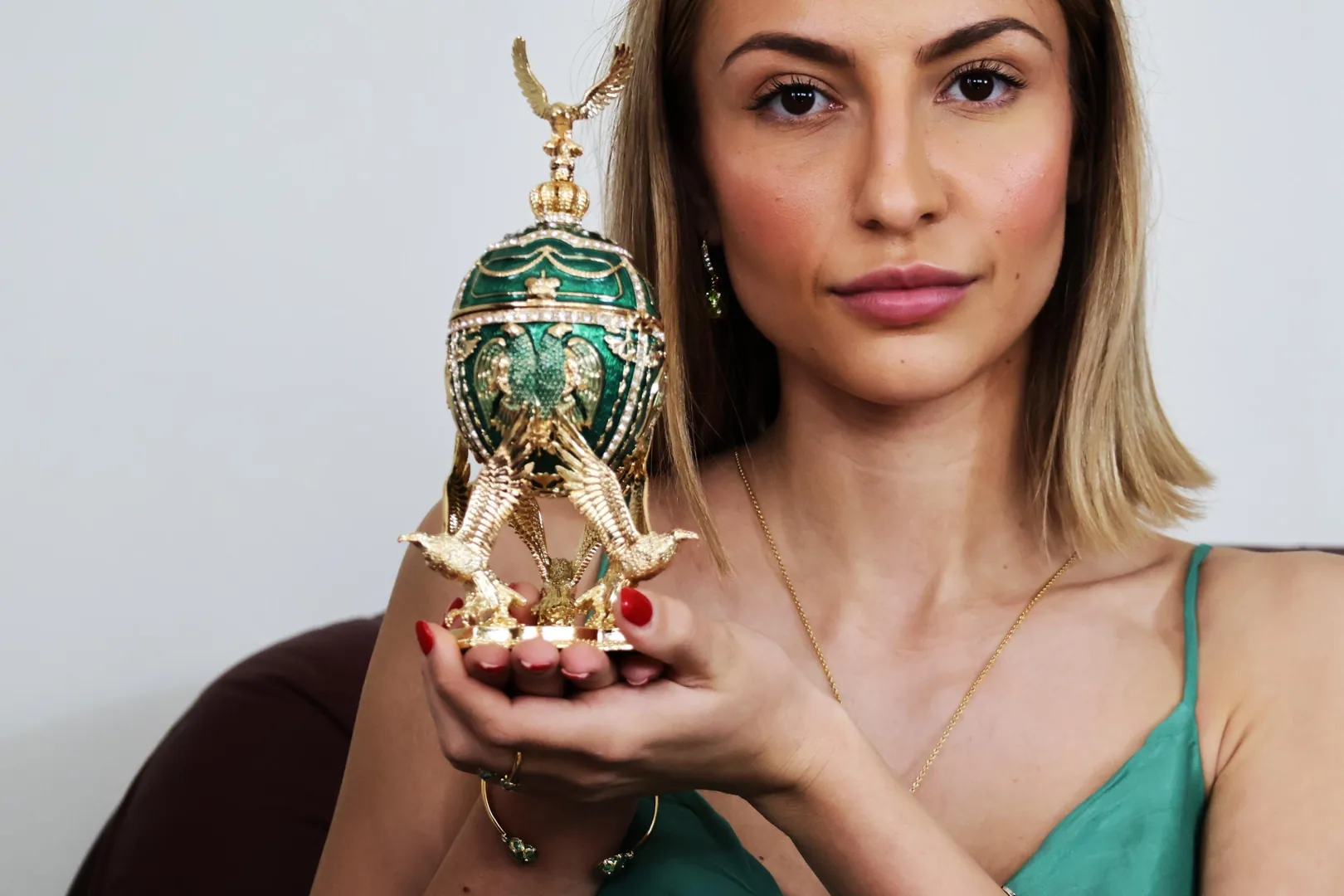 Pierre Lorren Fabergé Egg, Emerald Fabergé Egg, Music Box, Fabergé Trinket Box, Fabergé Pure Gold Decor, Austrian Crystal, Diamond, Wisdom, Christmas.