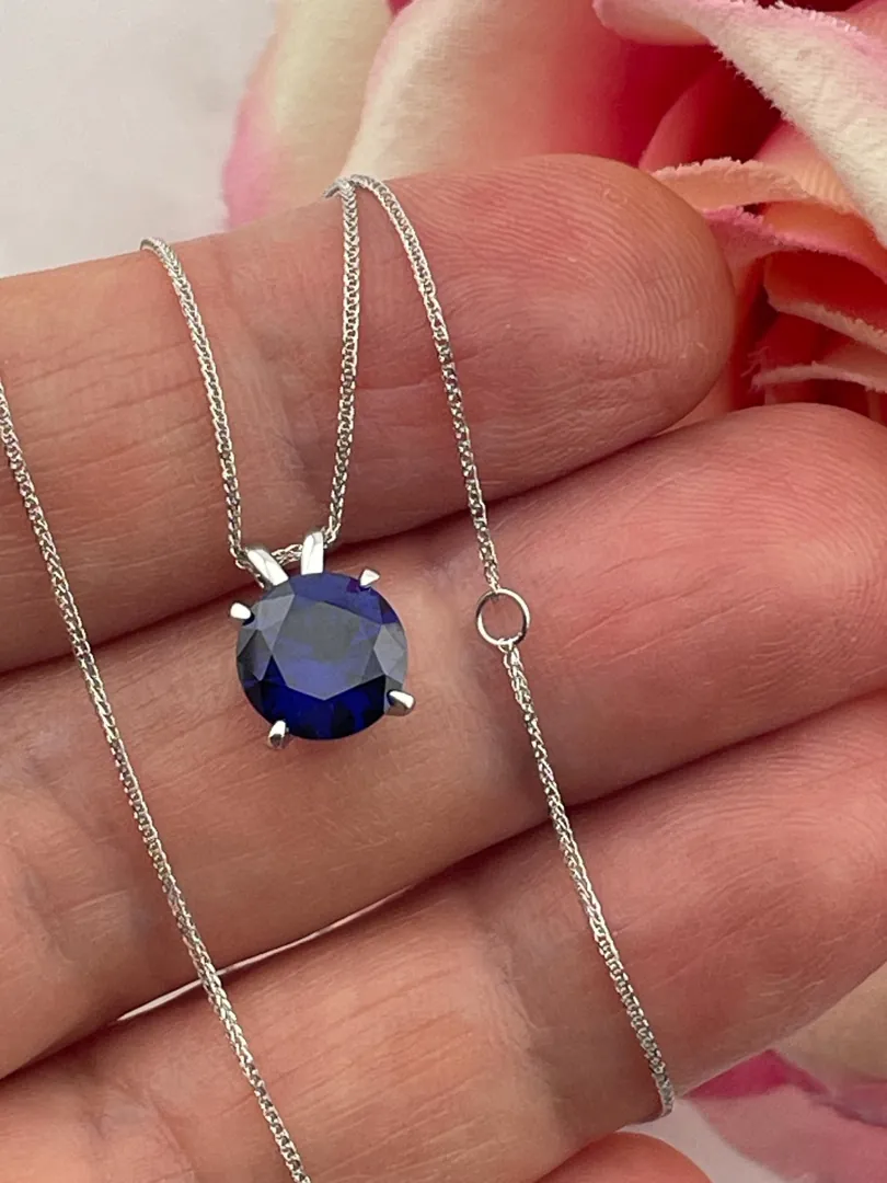 Certified Diamond Natural Sapphire Heart Pendant Necklace Earrings Jewelry Set: Handmade by Pierre Lorren