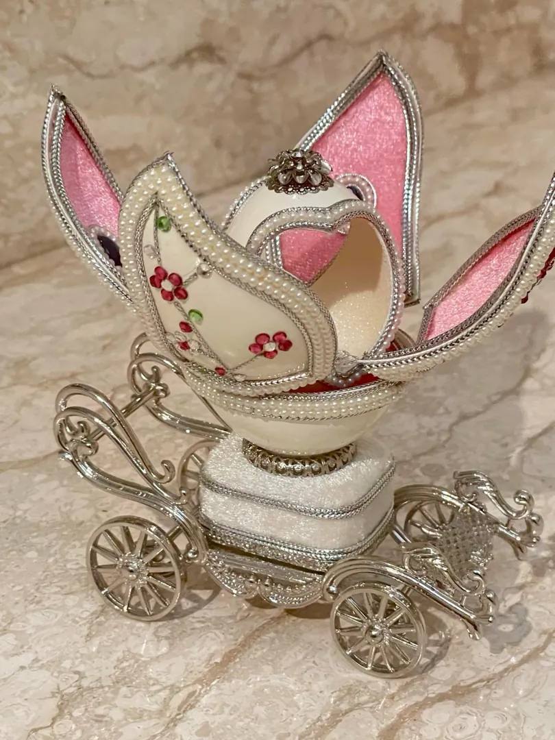 Unique Marble Swirl Fabergé Egg Home Decor Fabergé Style Eggs Swarovski Pure Gold Decor Handmade Gifts for Wedding Day Bride-to-Be Gifts